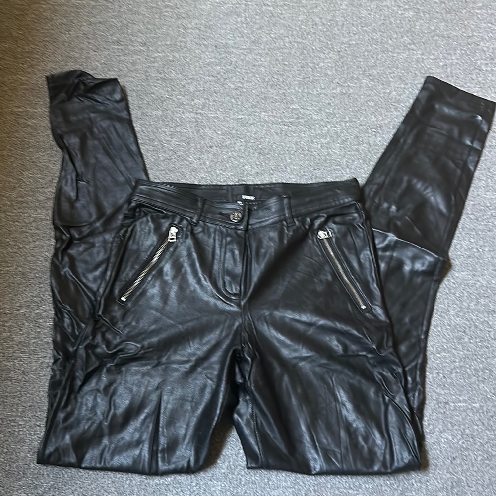 Wilfred Free Moto Vegan Leather Leggings